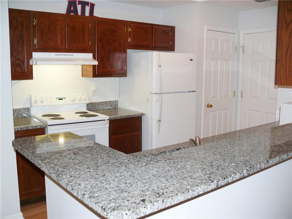 2700 Pine Tree Road 2011, Atlanta, GA 30324 — most recent listing photo