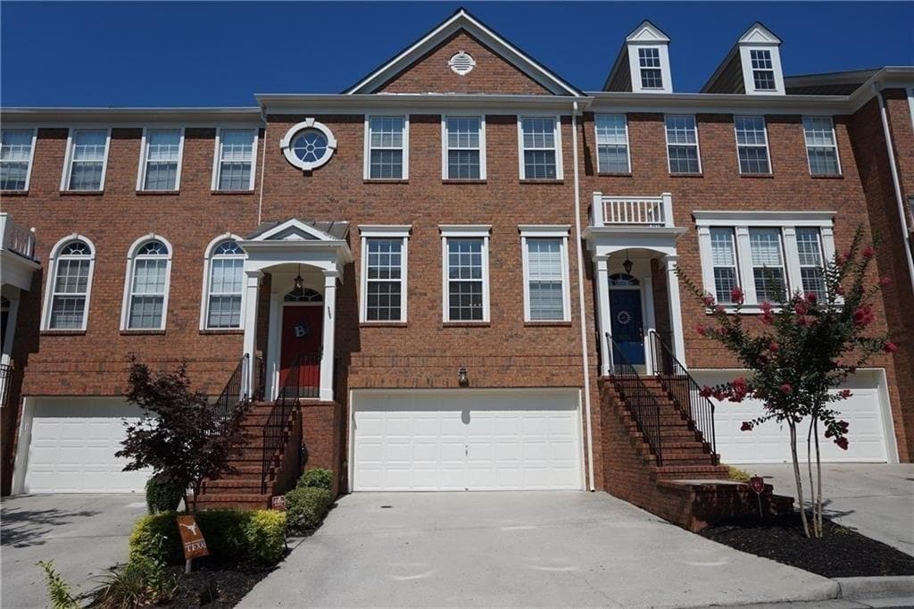 4 bedroom, 2,208 sq ft townhouse sold at 4828 Payson Place 29, Atlanta, GA 30339
