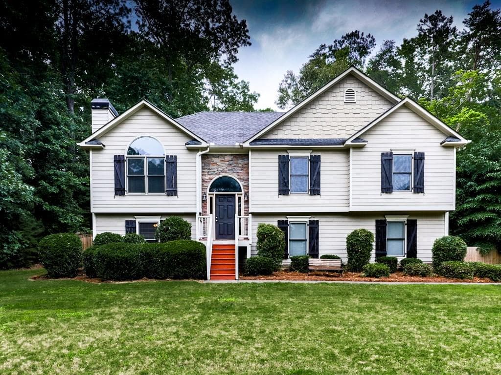 3 bedroom, 2,028 sq ft single family residence sold at 83 Barrel Way, Ball Ground, GA 30107