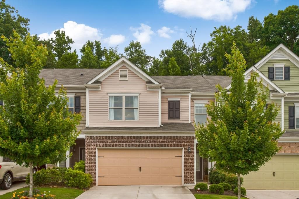 3 bedroom, 1,852 sq ft townhouse sold at 1354 Brookmere Way, Cumming, GA 30040