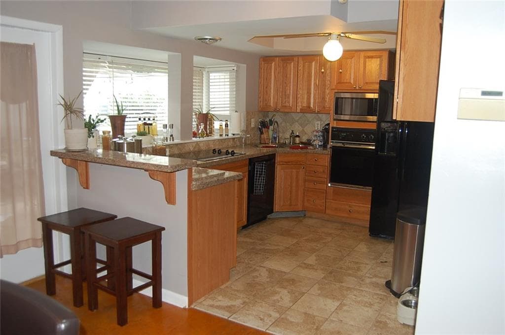 7218 Carlisle Court 7218, Sandy Springs, GA 30328 — most recent listing photo