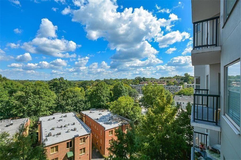 1 bedroom, 765 sq ft condominium sold at 275 13th Street 604, Atlanta, GA 30309