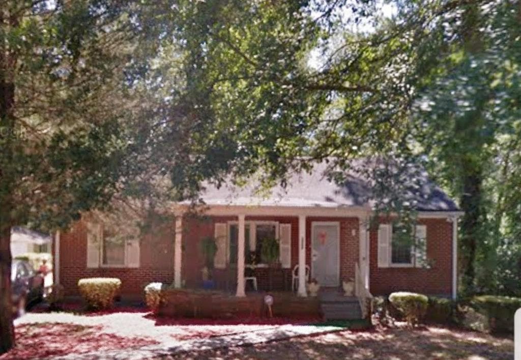 2 bedroom, 1,188 sq ft single family residence sold at 1968 Beecher Road, Atlanta, GA 30310