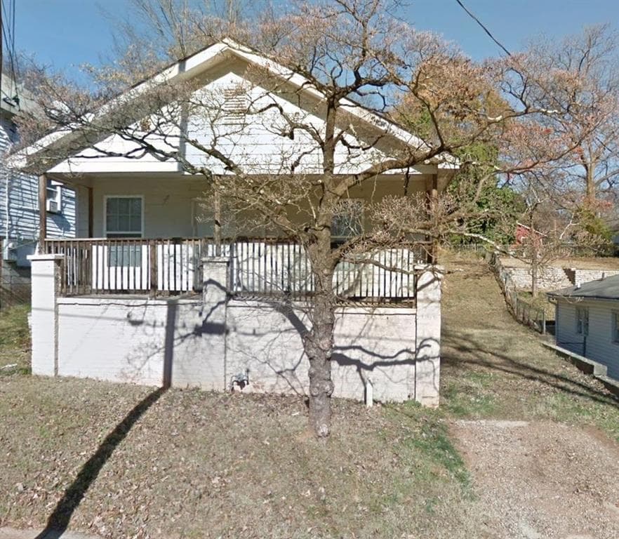 4 bedroom, 1,650 sq ft single family residence sold at 76 Brown Avenue, Atlanta, GA 30315