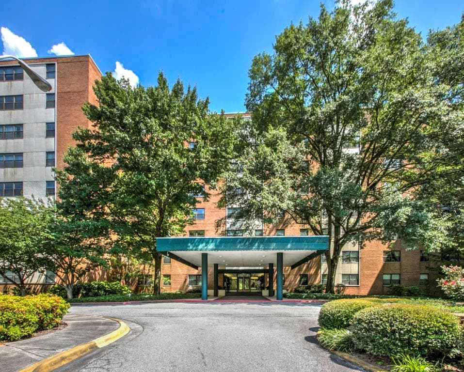 1 bedroom, 650 sq ft condominium sold at 2965 Pharr Court 311, Atlanta, GA 30305
