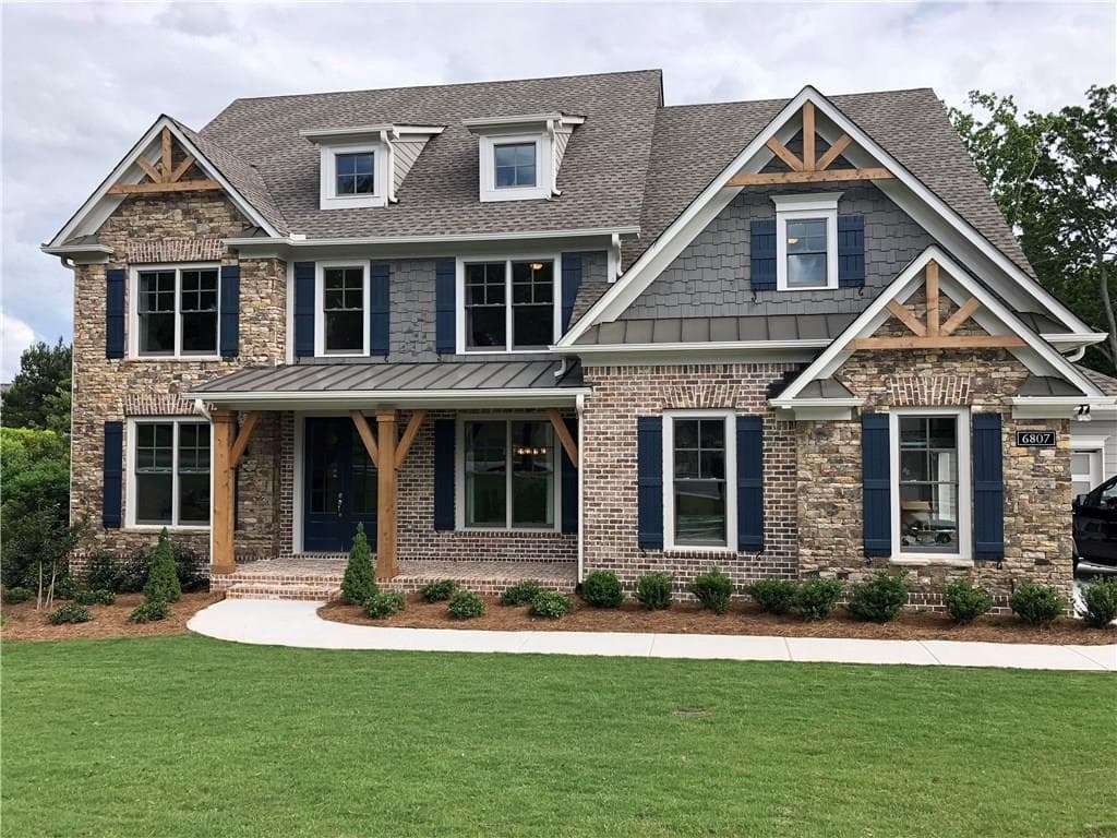 6807 Lake Sterling Boulevard, Flowery Branch, GA 30542 — most recent listing photo