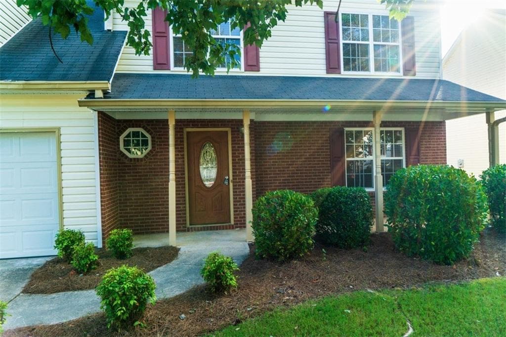 4461 Beaverton Circle, Loganville, GA 30052 — most recent listing photo