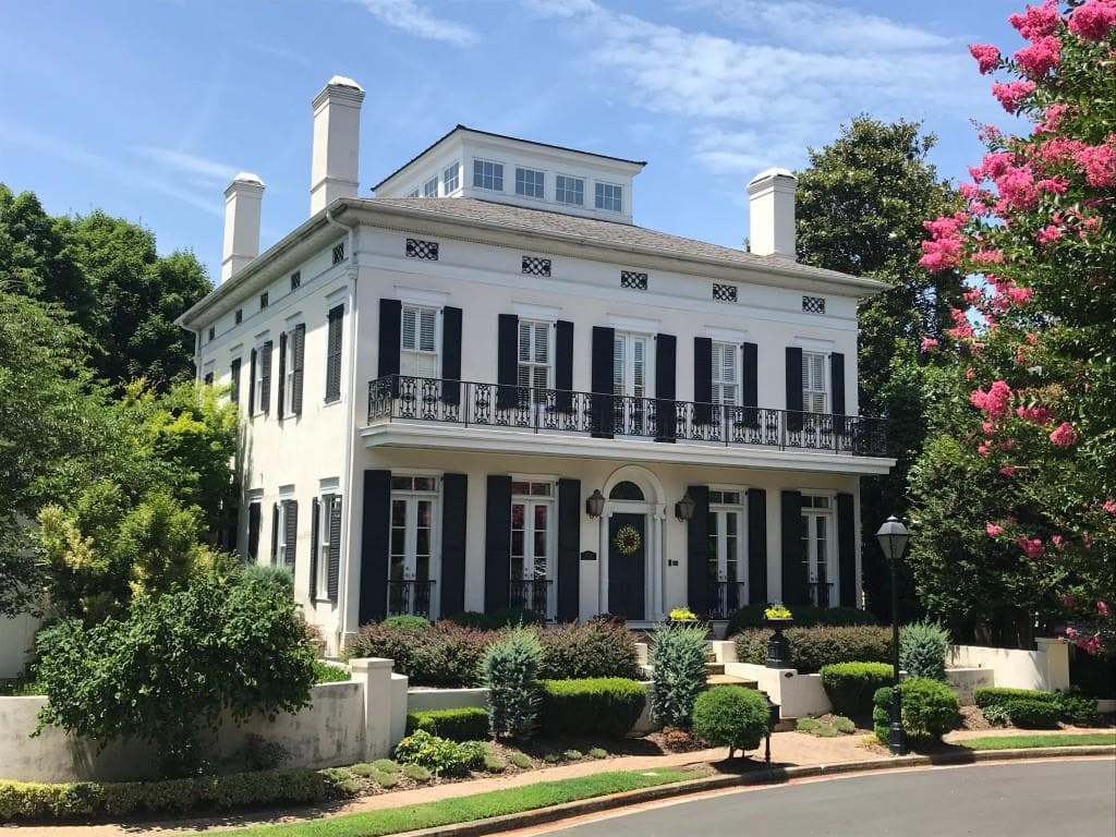5 bedroom, 6,571 sq ft single family residence sold at 3736 Turnberry Court, Duluth, GA 30096