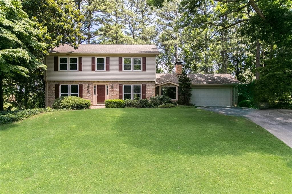 5607 Windy Ridge Drive, Sandy Springs, GA 30342 — most recent listing photo