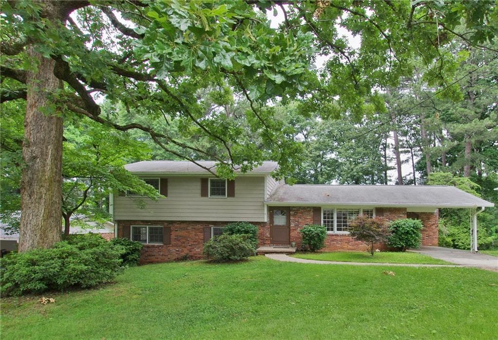 2962 Appling Drive, Atlanta, GA 30341 — most recent listing photo