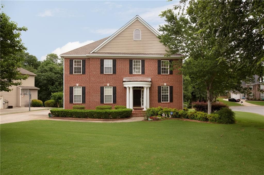 4 bedroom single family residence sold at 100 Ashley Glen, Canton, GA 30115