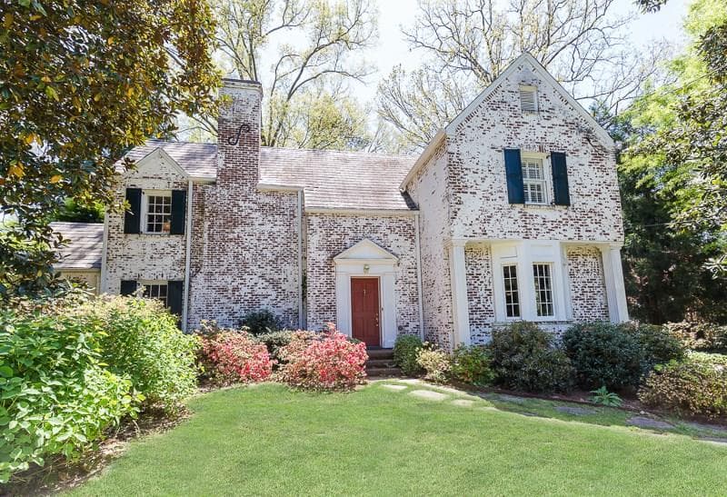 4 bedroom, 4,000 sq ft single family residence sold at 510 Manor Ridge Drive, Atlanta, GA 30305