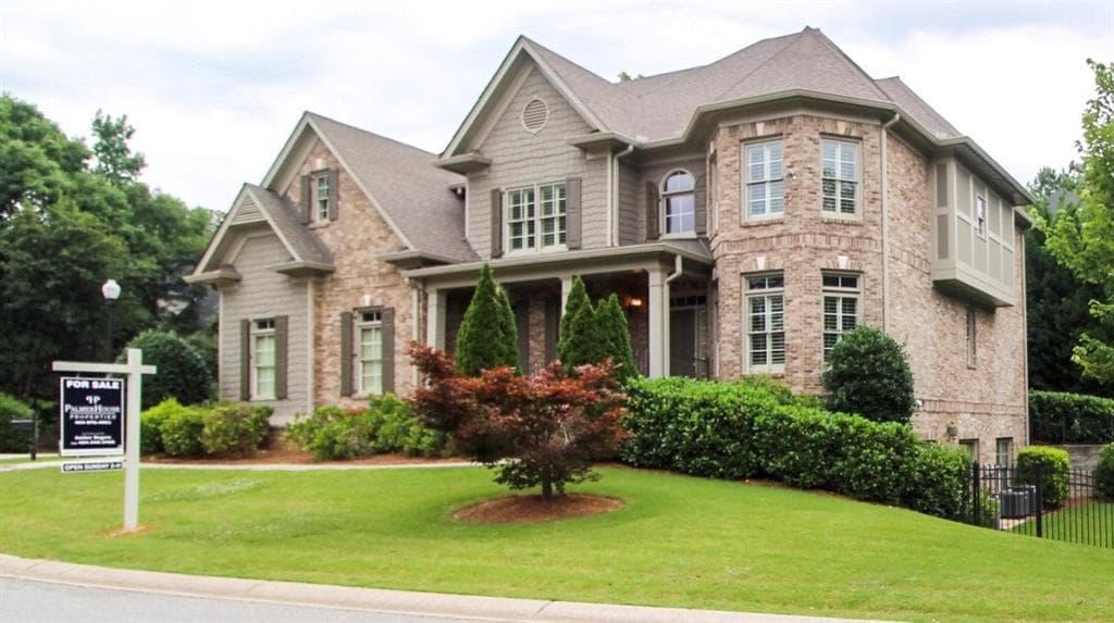 3395 Robinson Road, Marietta, GA 30068 — most recent listing photo