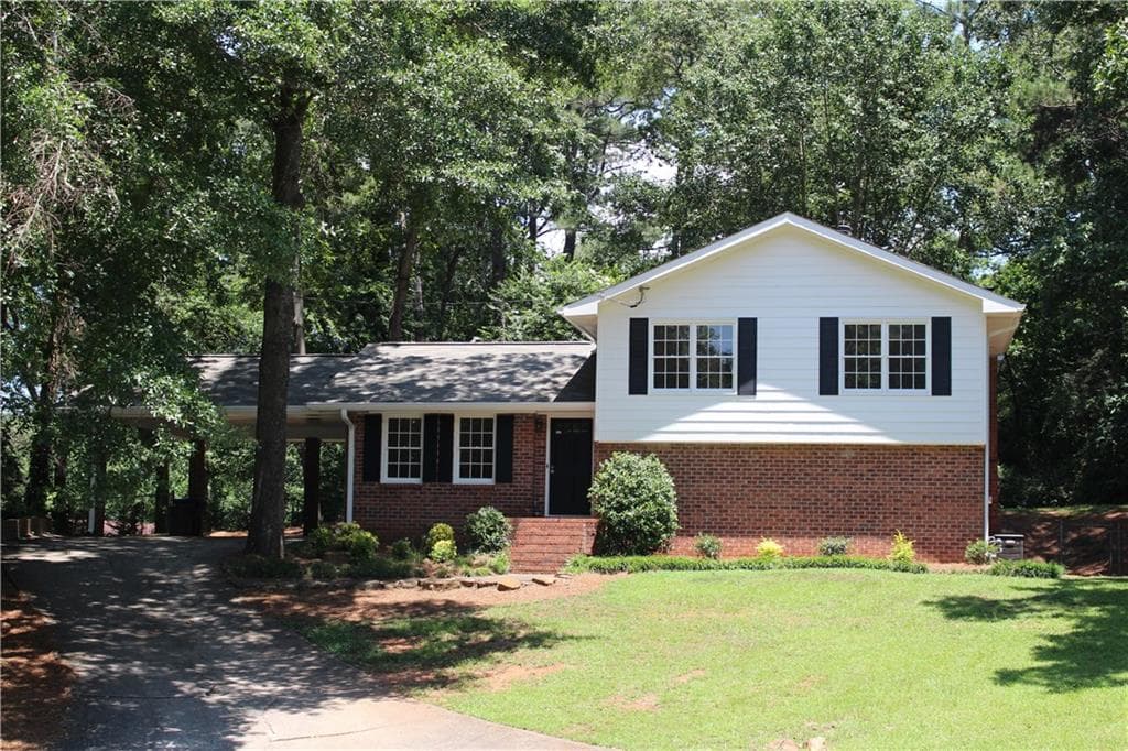 265 Mansell Circle, Roswell, GA 30075 — most recent listing photo