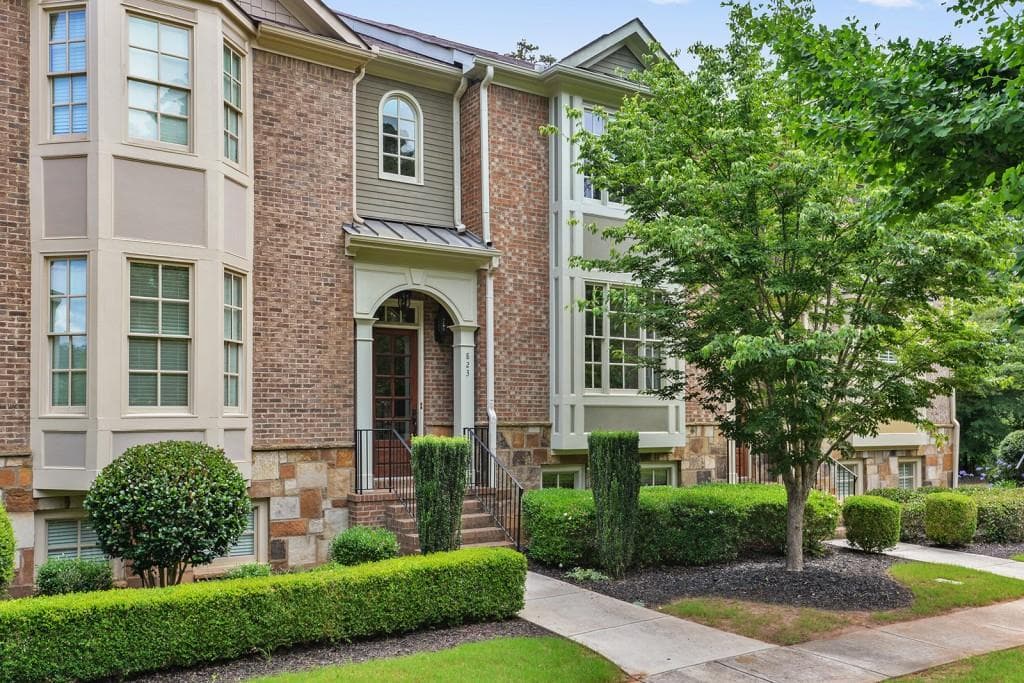 823 Mountain View Terrace, Marietta, GA 30064 — most recent listing photo