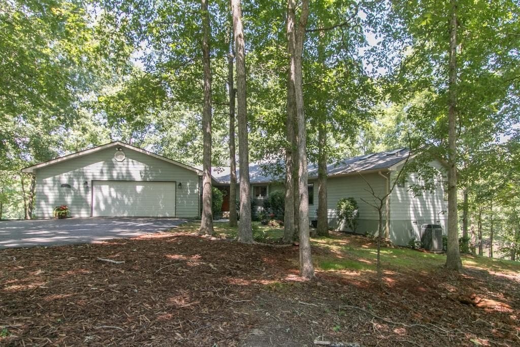 126 Hidden Knolls Way, Martin, GA 30557 — most recent listing photo