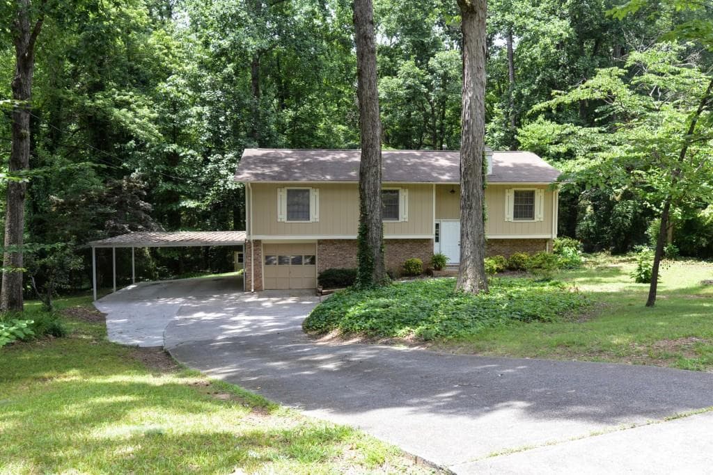 1779 Woodhaven Drive, Lawrenceville, GA 30044 — most recent listing photo