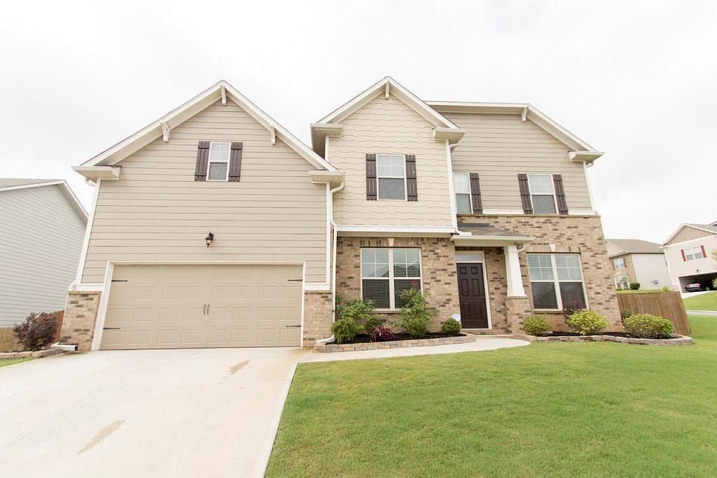 5 bedroom, 3,144 sq ft single family residence sold at 5835 Rialto Way, Cumming, GA 30040