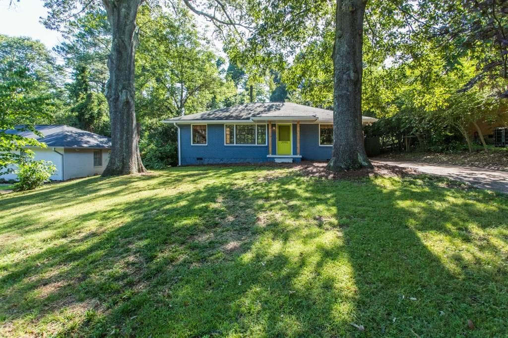 2090 E Lilac Lane, Decatur, GA 30032 — most recent listing photo