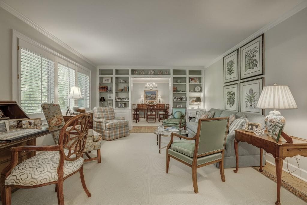 4 bedroom, 2,132 sq ft single family residence sold at 3235 Pinestream Road, Atlanta, GA 30327