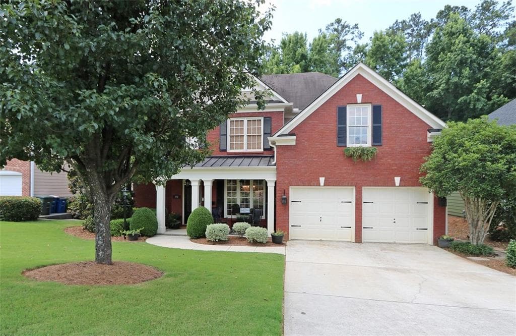 4 bedroom, 2,531 sq ft single family residence sold at 1951 Barrett Knoll Circle, Kennesaw, GA 30152