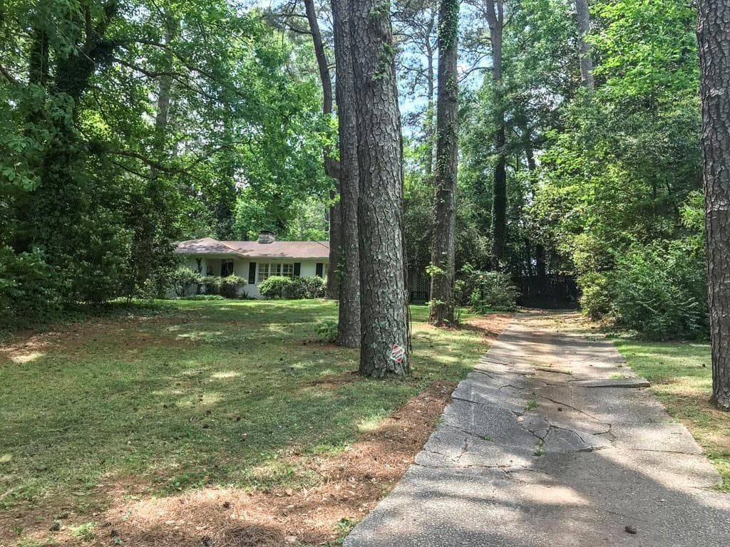 single family residence sold at 4890 Lake Forrest Drive, Atlanta, GA 30342