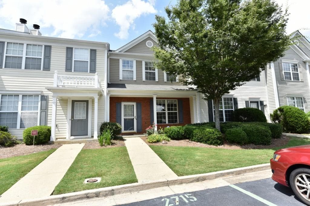 2715 Ashleigh Lane, Alpharetta, GA 30004 — most recent listing photo