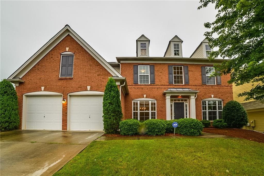 5 bedroom, 2,941 sq ft single family residence sold at 3139 Daleview Way, Atlanta, GA 30331