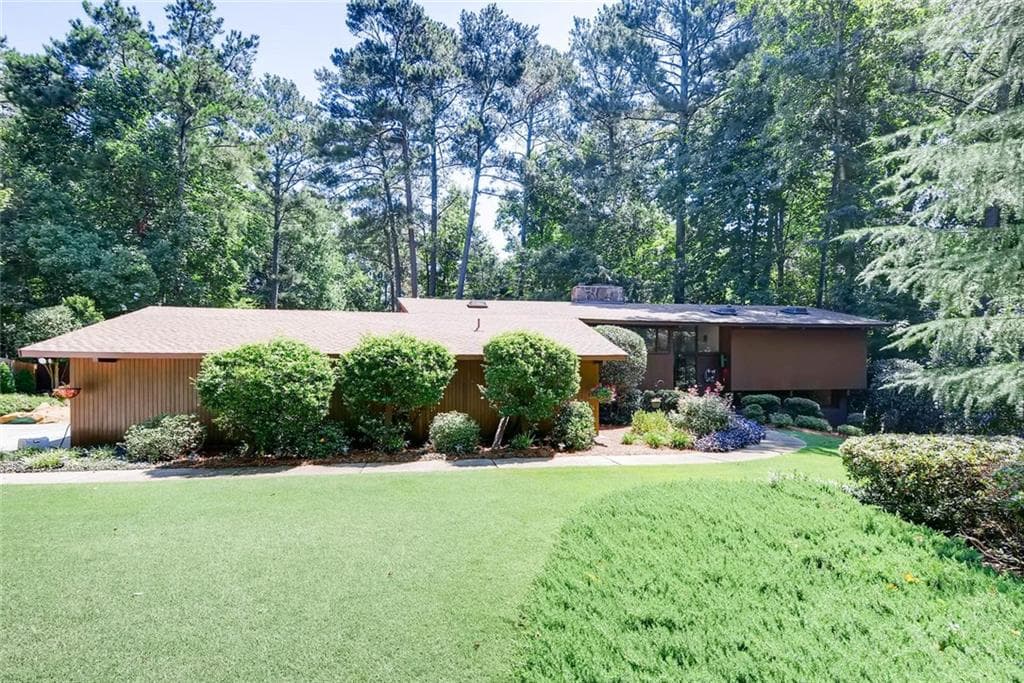 3891 Centre Court, Peachtree Corners, GA 30092 — most recent listing photo