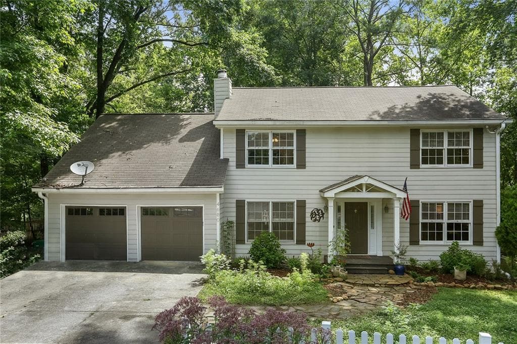 4680 Dellrose Drive, Dunwoody, GA 30338 — most recent listing photo
