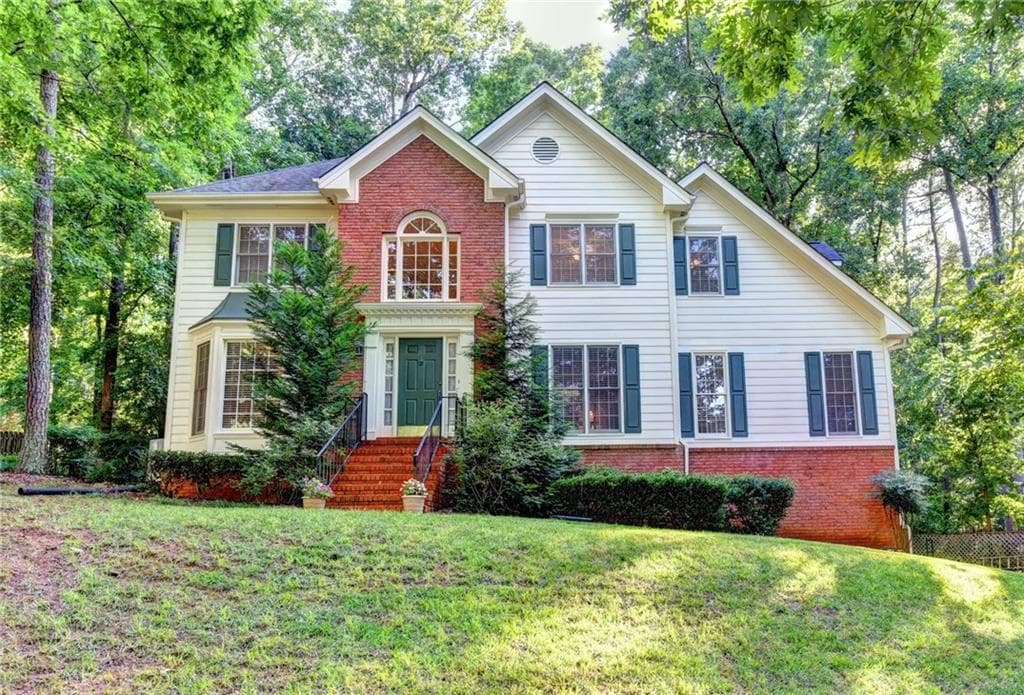 4 bedroom single family residence sold at 979 Vendue Drive, Lawrenceville, GA 30044