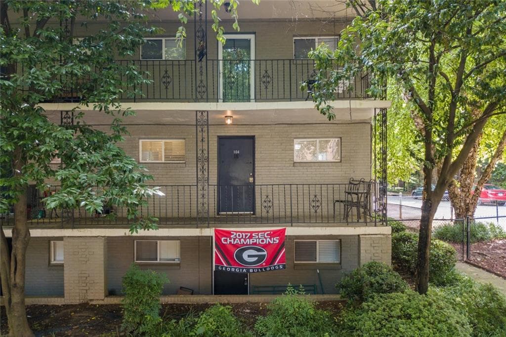 2 bedroom, 664 sq ft condominium sold at 699 Argonne Avenue 104, Atlanta, GA 30308