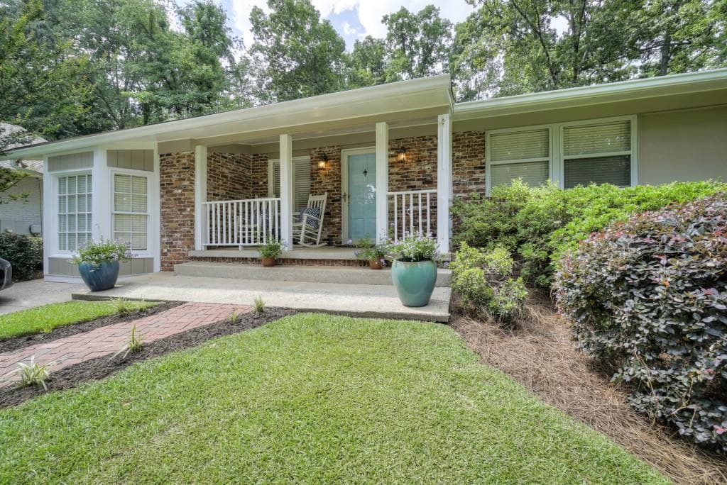3 bedroom, 1,647 sq ft single family residence sold at 3732 Donaldson Drive, Atlanta, GA 30319