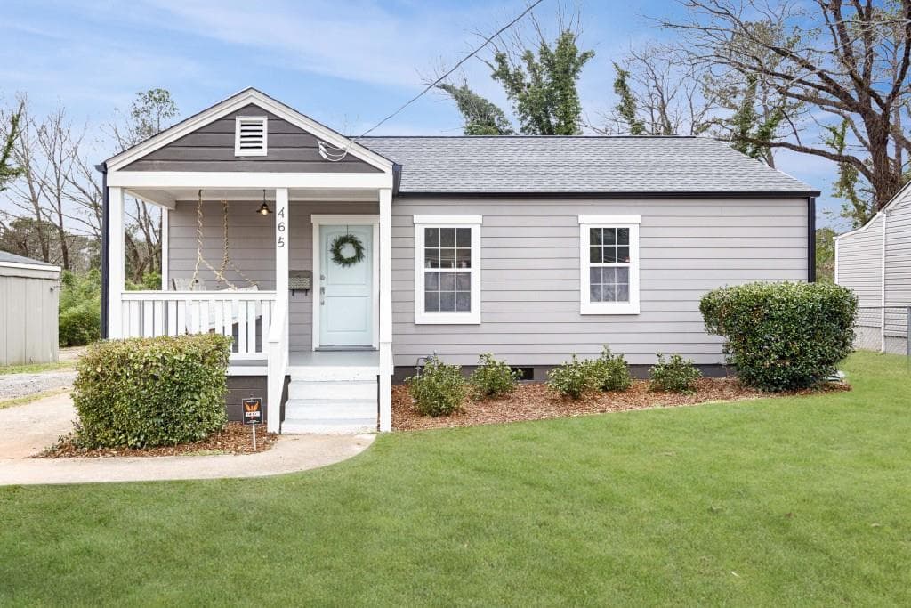 3 bedroom, 1,850 sq ft single family residence sold at 465 Morgan Place, Decatur, GA 30032