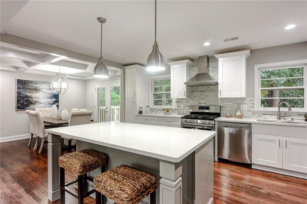 3 bedroom, 1,560 sq ft single family residence sold at 1209 Pine Ridge Road, Atlanta, GA 30324