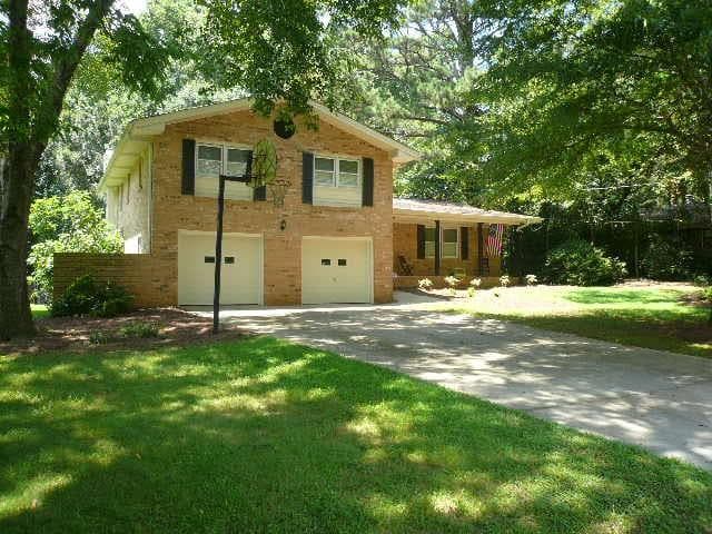 4 bedroom, 2,228 sq ft single family residence sold at 2862 Sumac Drive, Dunwoody, GA 30360