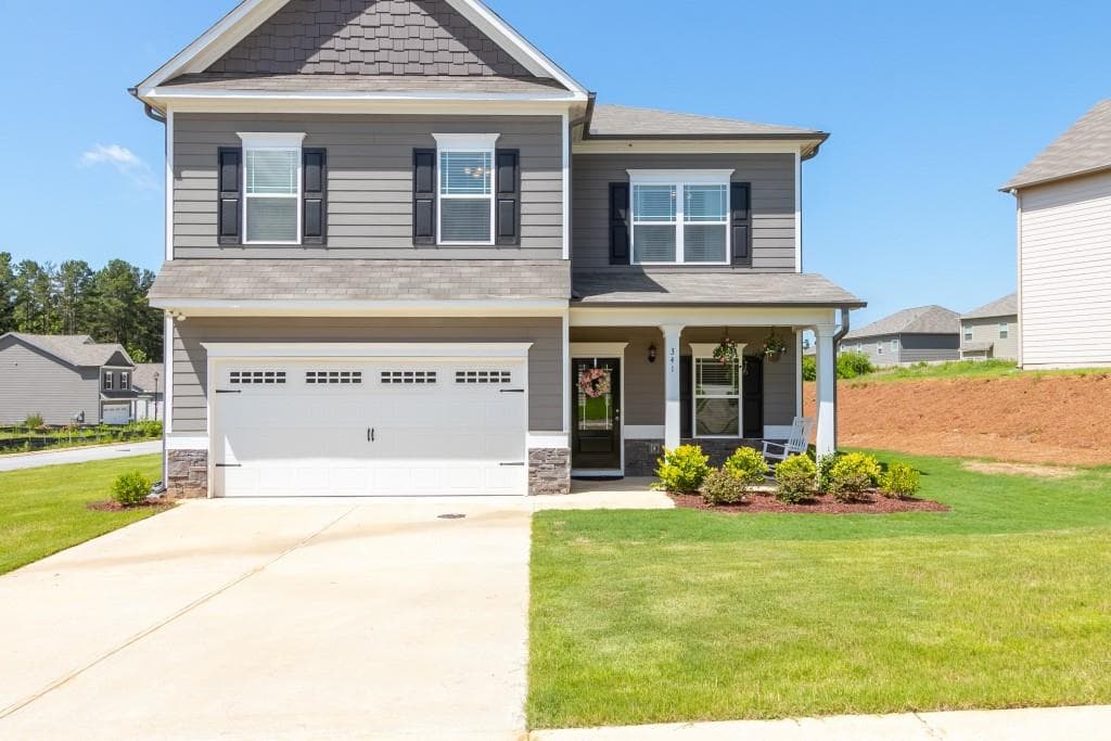 4 bedroom, 2,508 sq ft single family residence sold at 341 Eagles Bluff Way, Hoschton, GA 30548