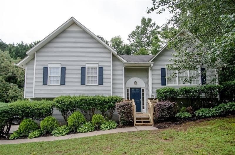 3 bedroom, 2,045 sq ft single family residence sold at 2313 Westland Way, Acworth, GA 30102