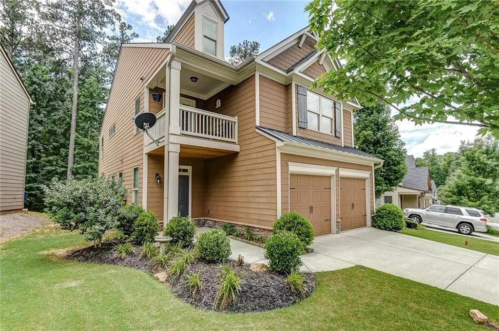 3 bedroom, 2,068 sq ft single family residence sold at 2367 Whispering Drive, Kennesaw, GA 30144