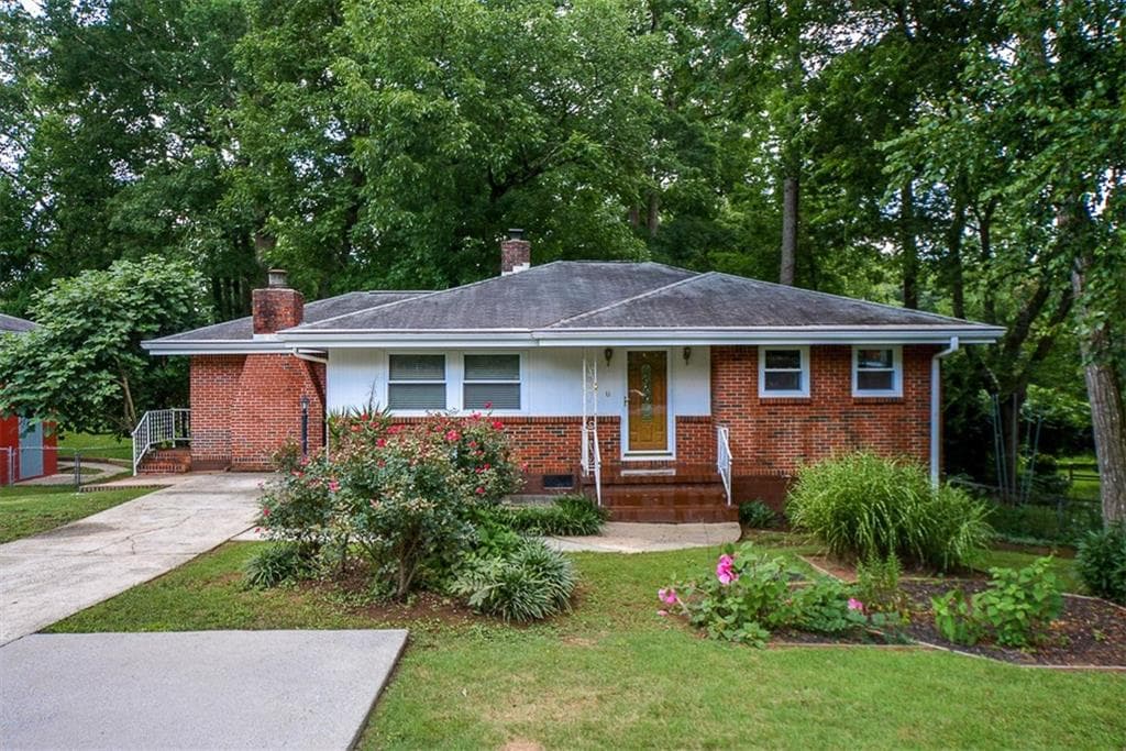 1114 Oakview Drive, Smyrna, GA 30080 — most recent listing photo