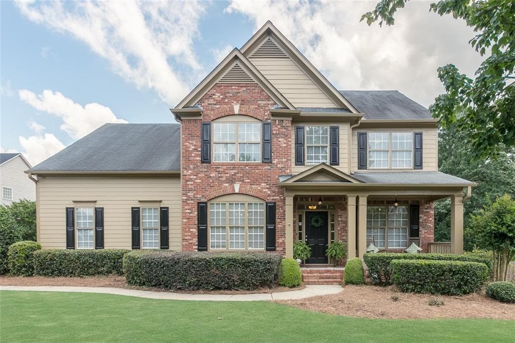 5 bedroom, 3,353 sq ft single family residence sold at 4760 Northridge Drive, Cumming, GA 30040