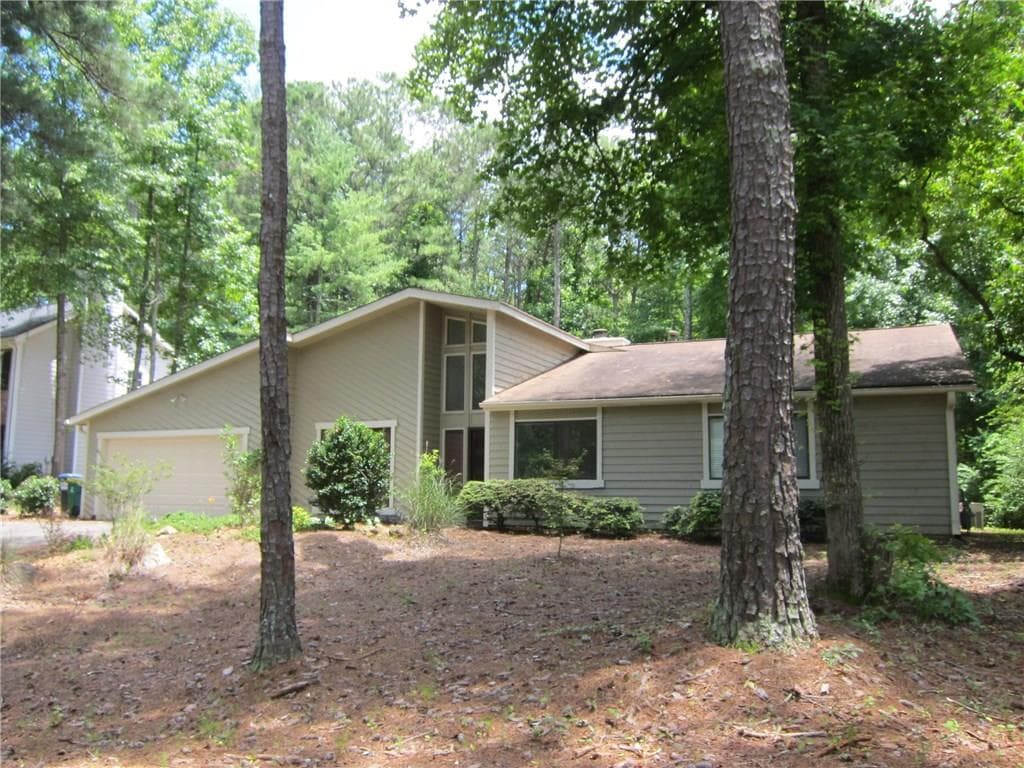 3844 Running Fox Drive, Marietta, GA 30062 — most recent listing photo