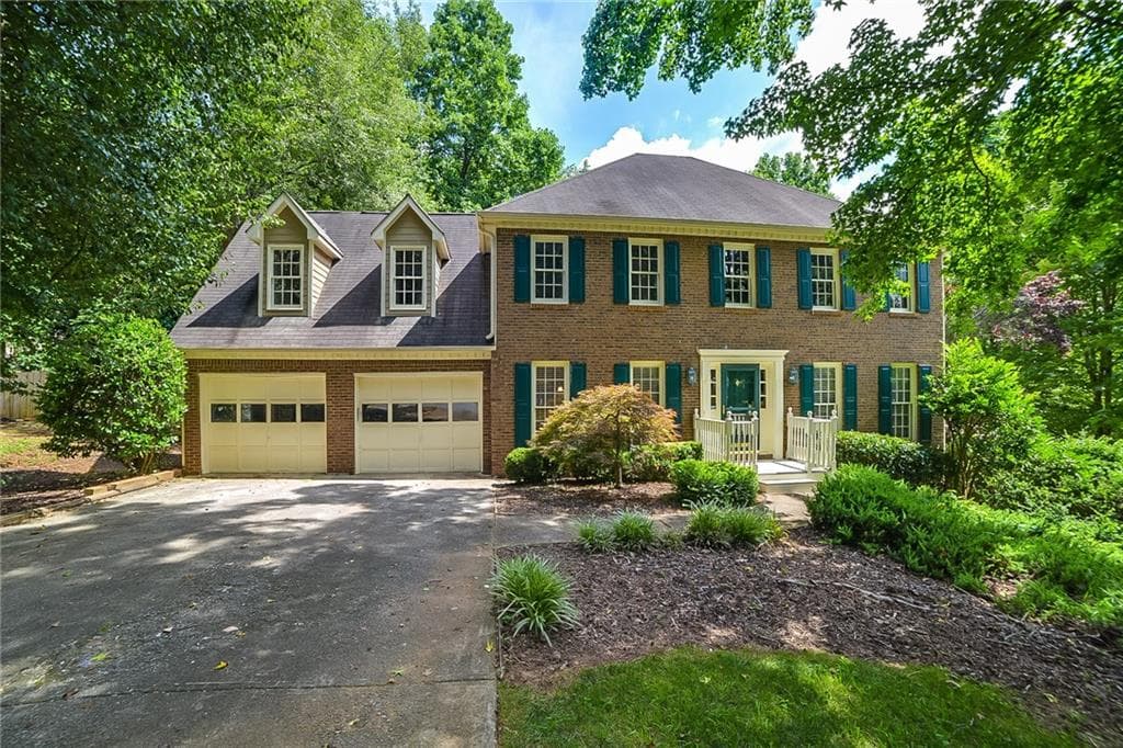 4 bedroom, 2,644 sq ft single family residence sold at 5193 Hickory Bend Terrace, Woodstock, GA 30188