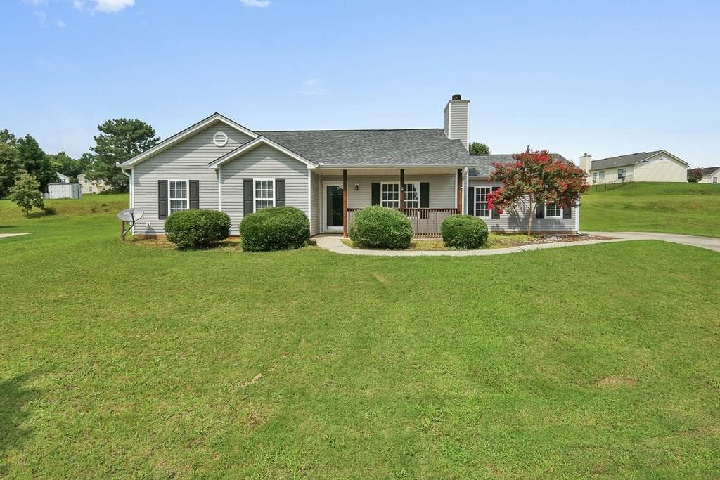 3 bedroom, 1,439 sq ft single family residence sold at 950 Peter Josiah Court, Dacula, GA 30019 — photo 1 of 1