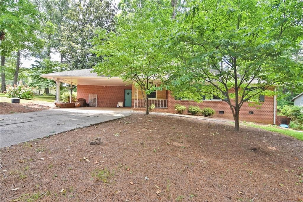 2290 Clearwater Drive, Marietta, GA 30067 — most recent listing photo