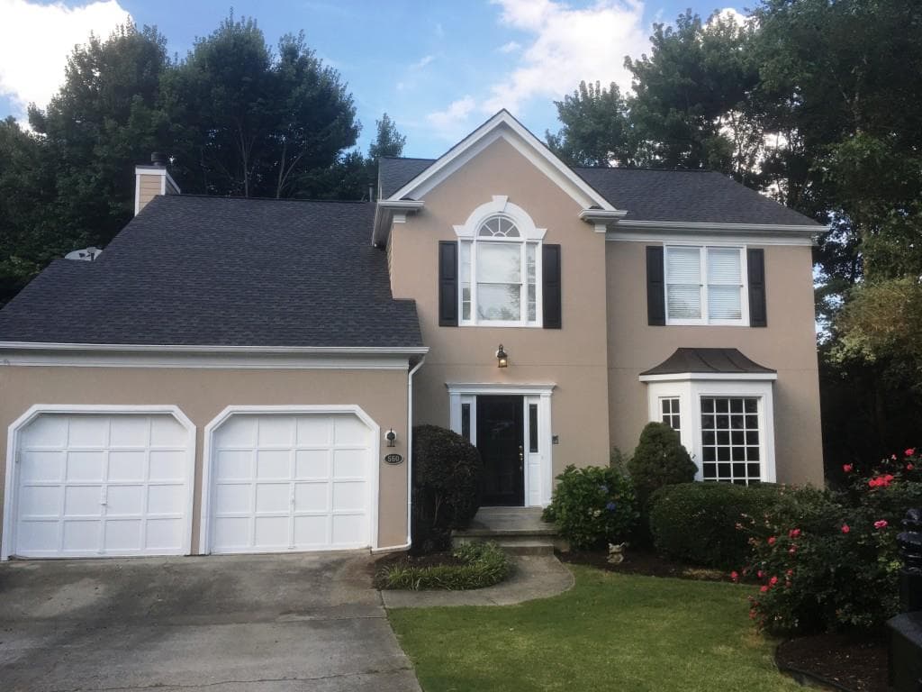 560 Weatherend Court, Johns Creek, GA 30022 — most recent listing photo