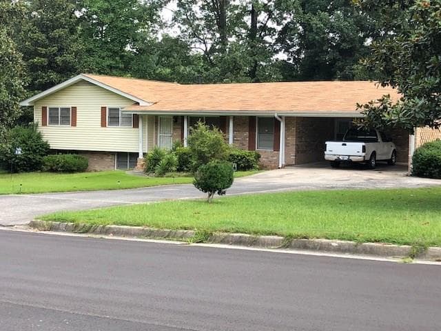 3 bedroom, 1,566 sq ft single family residence sold at 2595 Fox Hall Lane South Lane, Atlanta, GA 30303