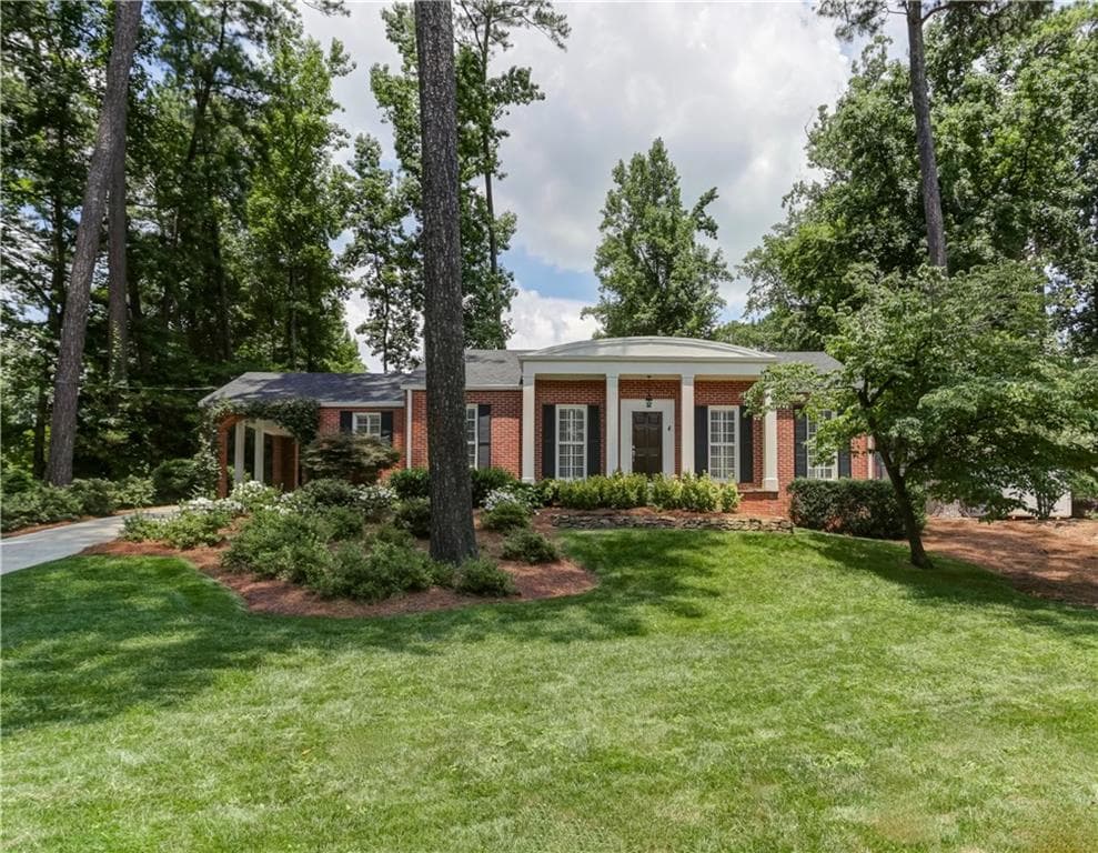3 bedroom, 1,487 sq ft single family residence sold at 420 Pine Forest Road, Atlanta, GA 30342