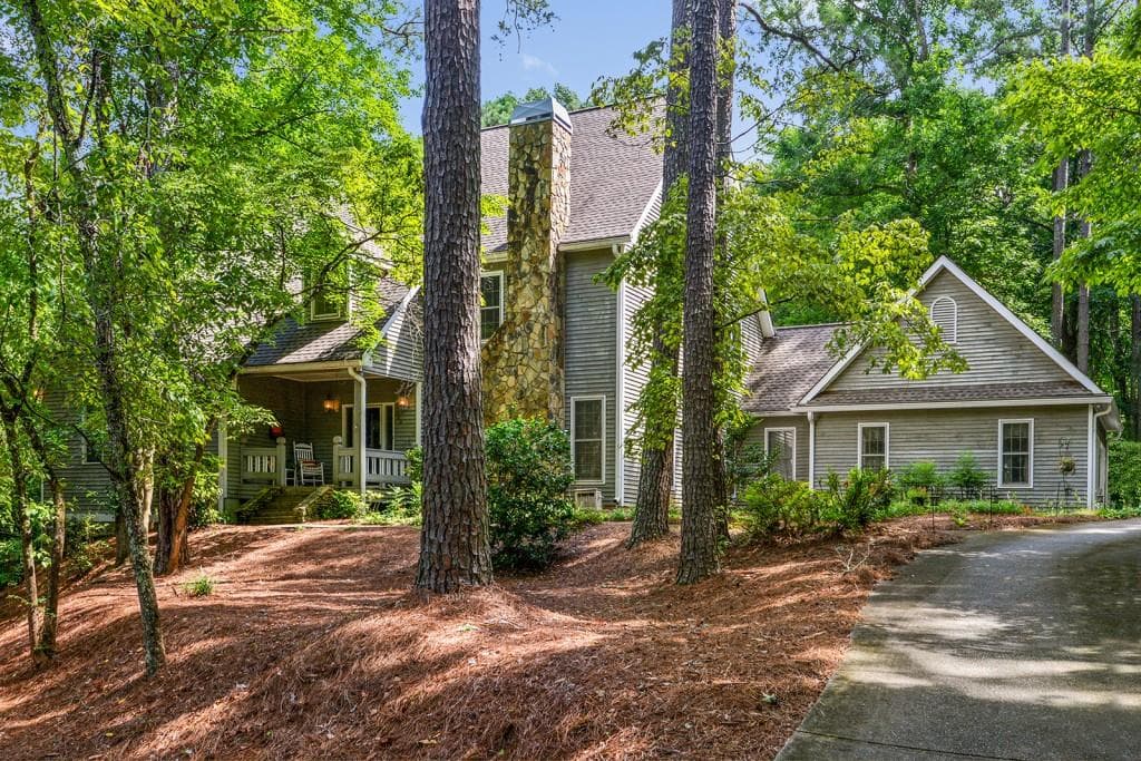 300 Mossy Way, Kennesaw, GA 30152 — most recent listing photo
