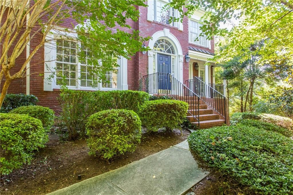 5 bedroom, 4,622 sq ft single family residence sold at 1529 Richard Stokes Drive, Decatur, GA 30033